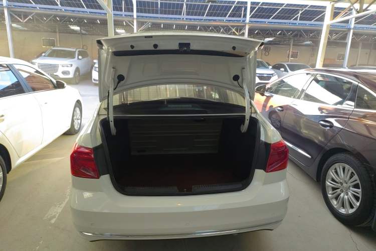 Used Volkswagen Jetta 2017 1.5L Automatic Comfort Model
