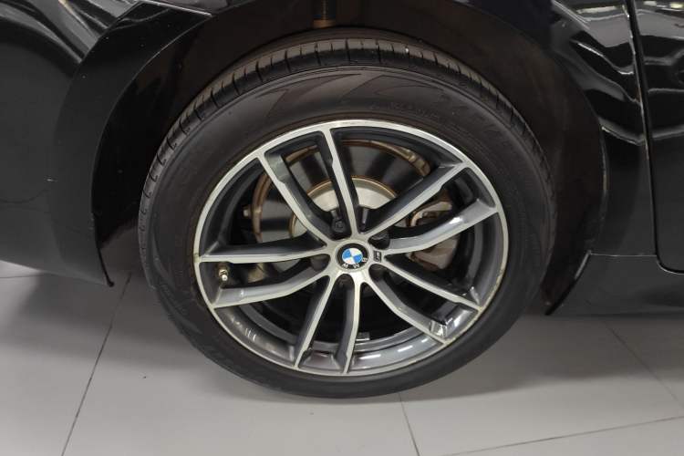 Used BMW 5 Series 2022 525Li M Sport Package