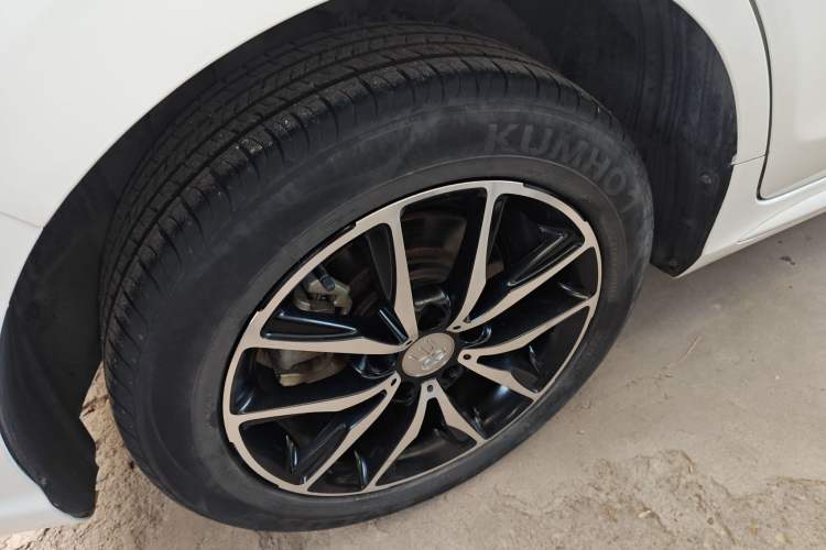 Used BYD Song MAX 2017 1.5T Automatic Smart Connect Elite 7-Seater