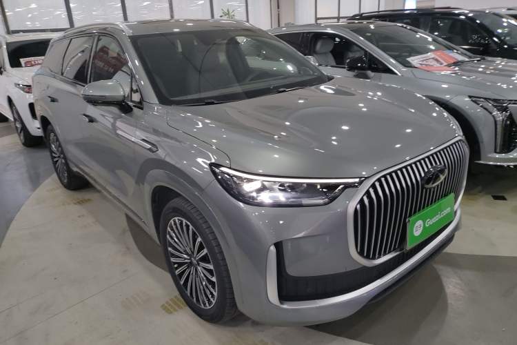 Used Chery Tiggo 9 2025 2.0T Automatic Two-Wheel Drive Luxury Edition 5 Seats
