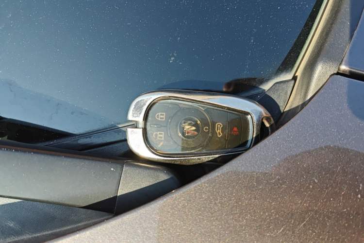 Used Buick GL8 2023 Land Executive Class Smart Enjoyment Model