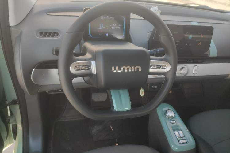 Used  Lumin 2022 210km Sweet Edition
