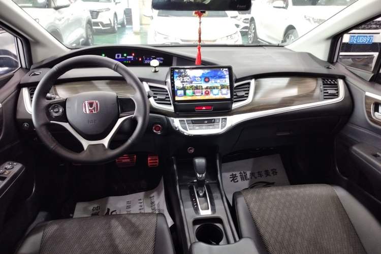 Used Honda Jade 2017 1.8L automatic Comfort version 5 seats
