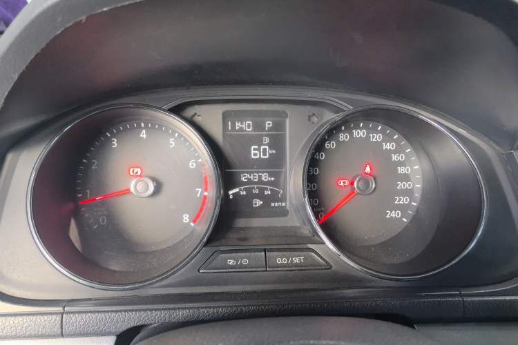 Used Volkswagen Lavida 2015 1.6L Automatic Comfort Edition