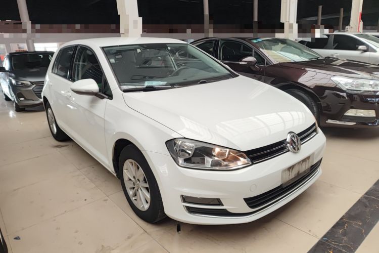 Used Volkswagen Golf 2016 1.6L Automatic Fashion Model
