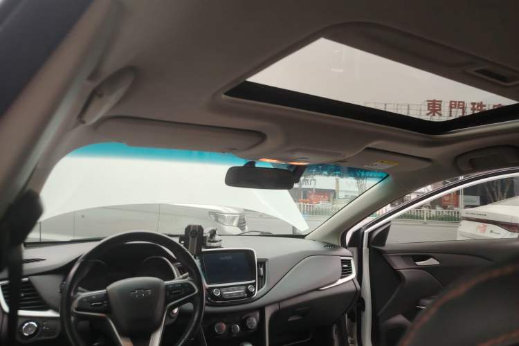 Used Chevrolet Monza 2022 Light Hybrid Redline 320T Dual-Clutch Thrilling Edition
