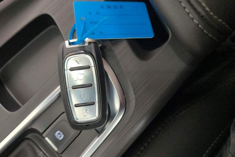 Used Buick Velite 6 2024 450km Range Commuter Version
