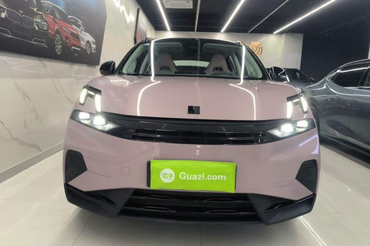 Used Lynk & Co 06 EM-P 2023 EM-P 126 Long-Range Halo
