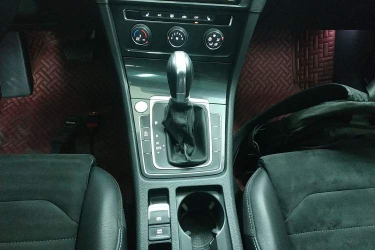 Used Volkswagen Golf 2019 280TSI DSG Luxury Version China V Standard
