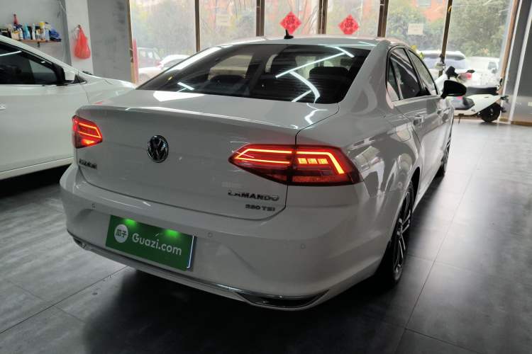 Used Volkswagen Lamando 2019 280TSI DSG Comfort Edition China VI standard
