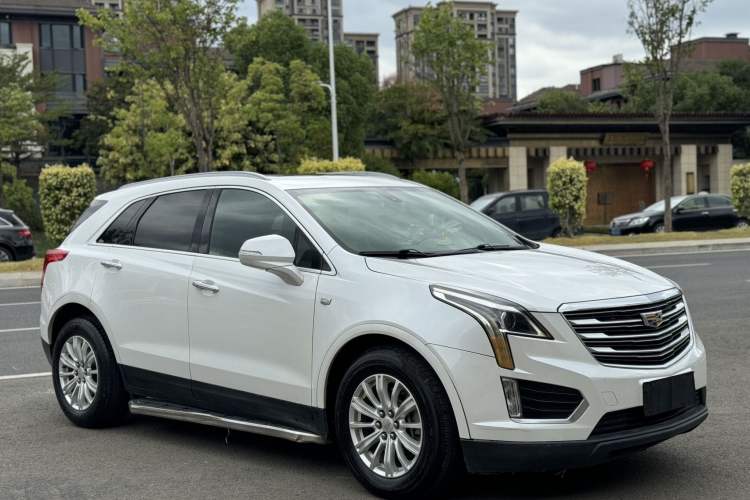 Used Cadillac XT5 2018 25T Tech Model
