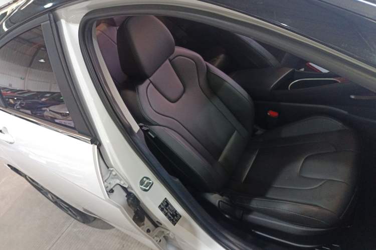 Used Hyundai Elantra 2021 1.5L CVT GLX Elite Edition
