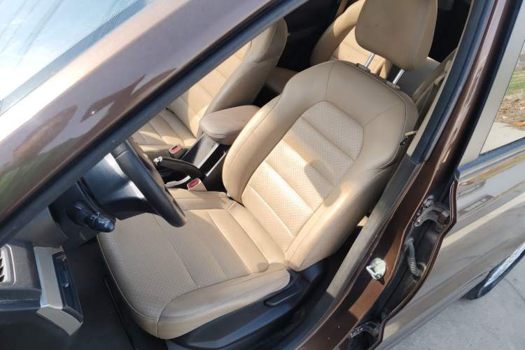 Used Wuling Hongguang 2018 1.5L S Comfort Model L2B
