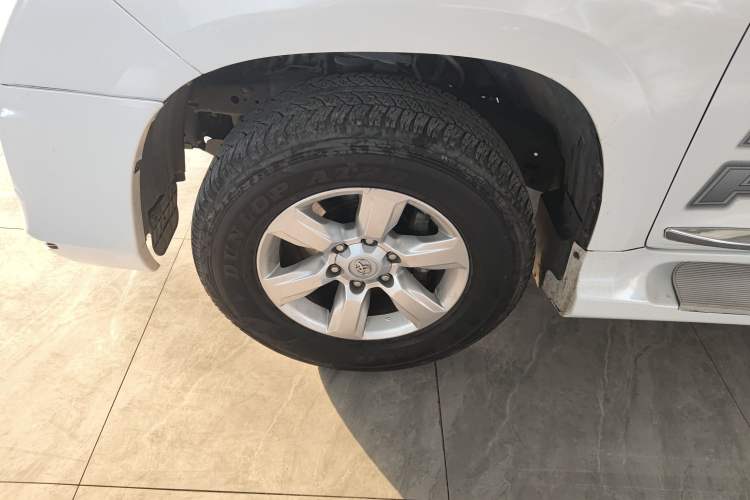 Used Toyota Prado 2014 2.7L Automatic Luxury Edition
