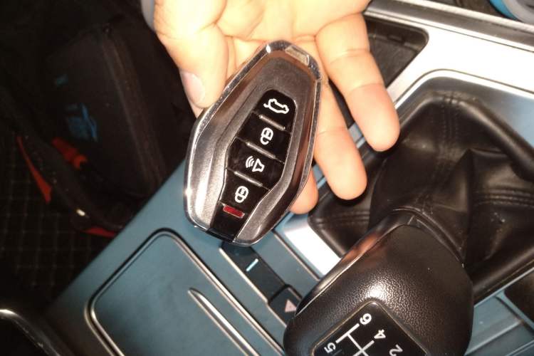 Used JETOUR X70 PLUS 2021 1.5T Manual Wind 7-Seater
