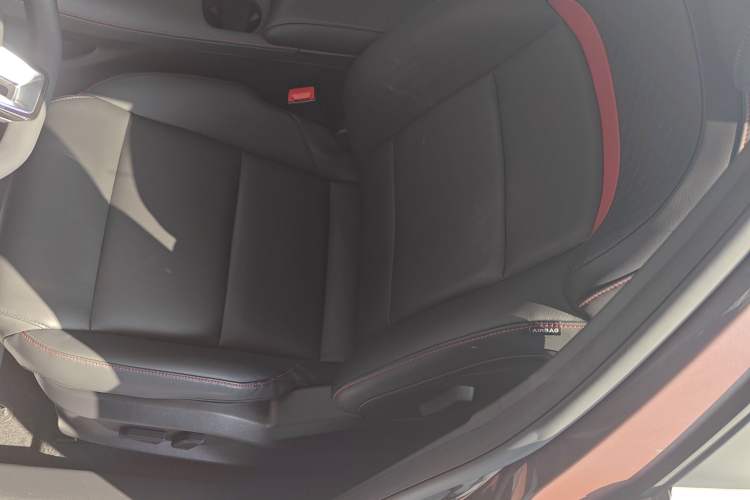 Used MG 5 2025 300TGI Global Flagship Edition
