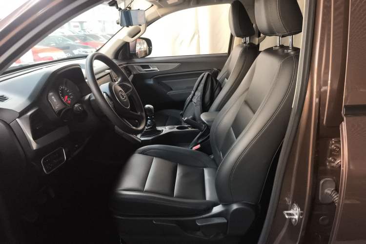 Used Great Wall Poer 2021 2.0T Commercial Version Manual Diesel Two-Wheel Drive Elite Long-Box GW4D20M
