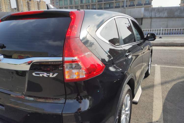 Used Honda CR-V 2016 2.0L Two-Wheel Drive Classic Edition
