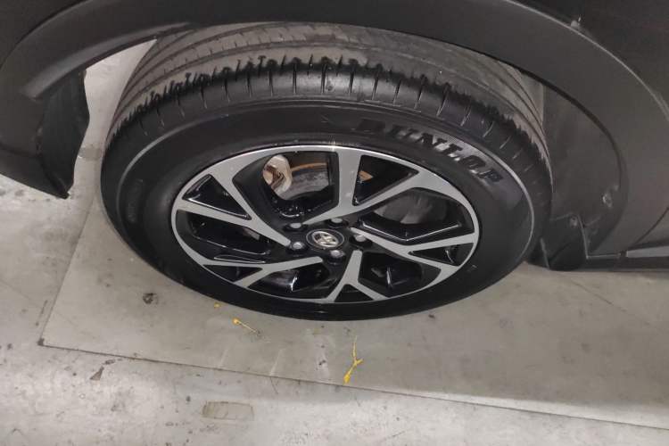 Used Toyota C-HR 2018 2.0L Leading Edition China VI
