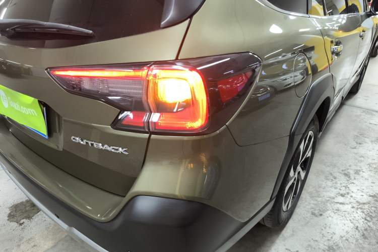 Used Subaru Outback 2021 2.5i Flagship Edition EyeSight
