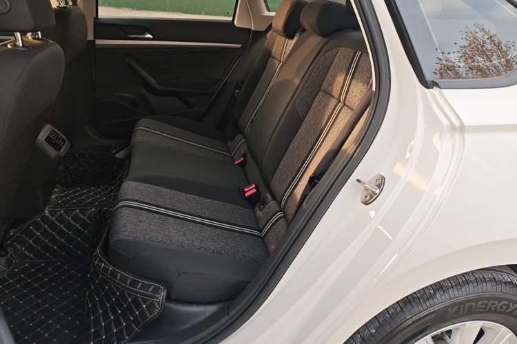 Used Volkswagen Lavida 2021 1.5L Automatic Fashion Edition