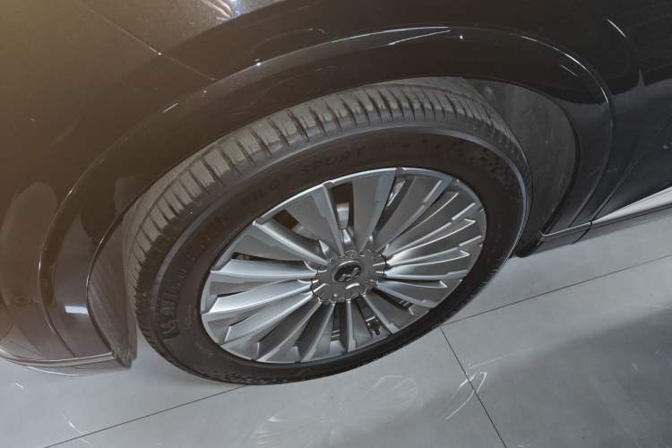 Used ONVO Luxeed L90 