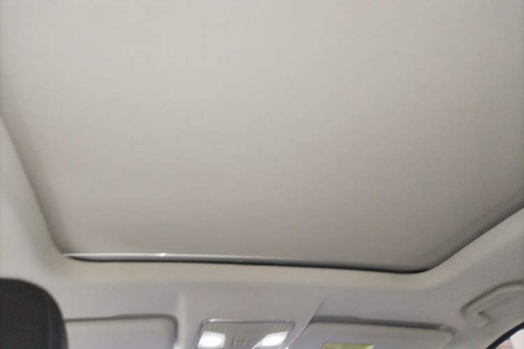 Used Sinotruk VGV U70 2020 1.5T Manual Luxury Edition 5 Seats
