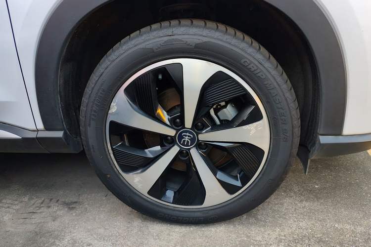 Used BYD Song PLUS New Energy 2021 EV Flagship Model
