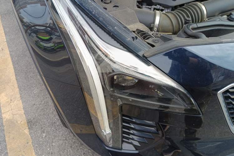 Used Cadillac XT4 2021 28T Two-Wheel Drive Leading Version