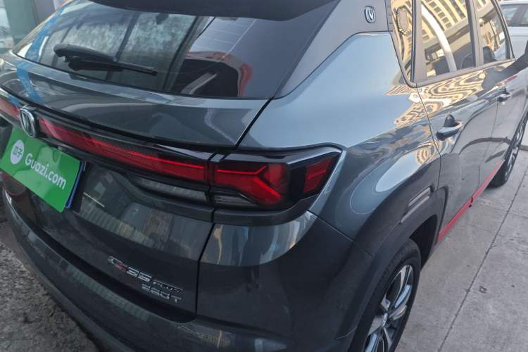 Used Changan CS35PLUS 2023 Enjoy Edition 1.4T DCT Luxury Model
