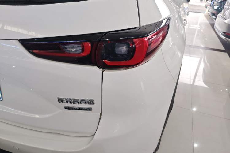 Used Mazda CX-5 2022 2.5L Automatic Two-Wheel Drive ZhiZun Version
