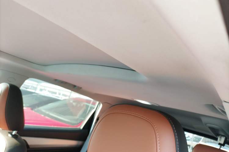 Used Geely Auto Vision X6 2020 1.4T CVT Luxury Edition
