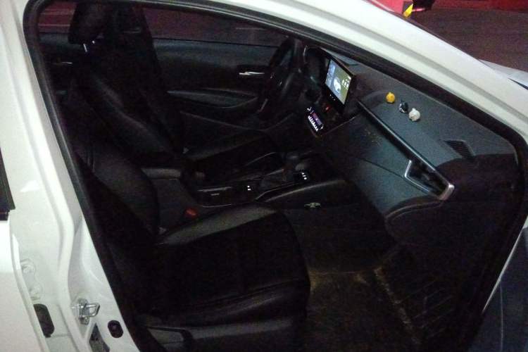 Used Toyota Levin 2023 Smart Electric Hybrid Dual-Engine 1.8L Leading Edition
