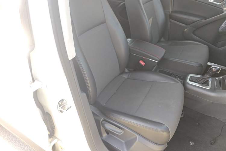 Used Volkswagen Tiguan 2015 1.8TSI Automatic Two-Wheel Drive Trend Edition
