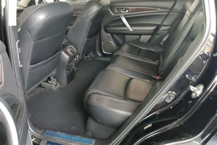 Used Honda Avancier 2017 240TURBO Two-Wheel Drive Premium Edition
