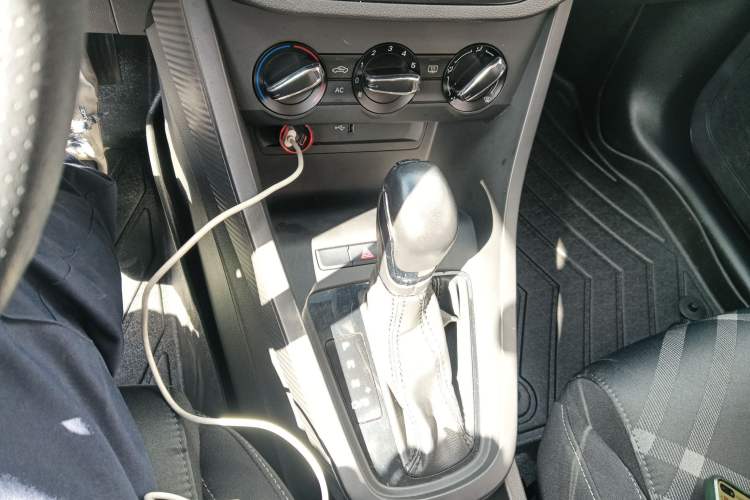 Used MG 3 2017 1.5L Automatic Smart Connect Elite Edition