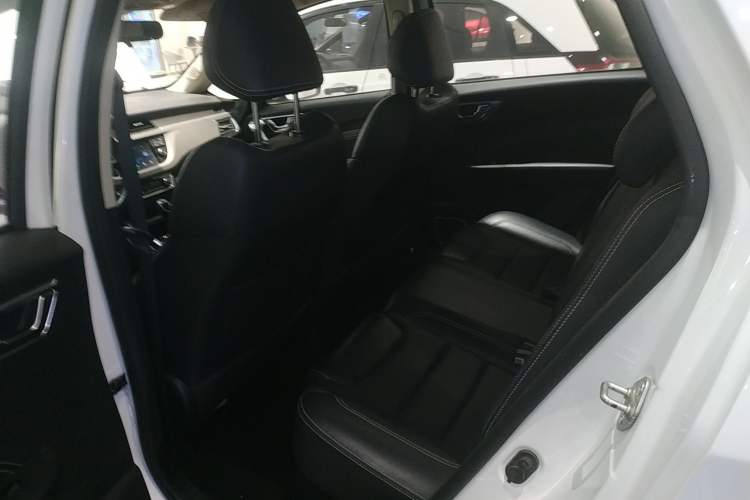 Used Geely Auto Vision X3 2017 1.5L Automatic Prestige Model
