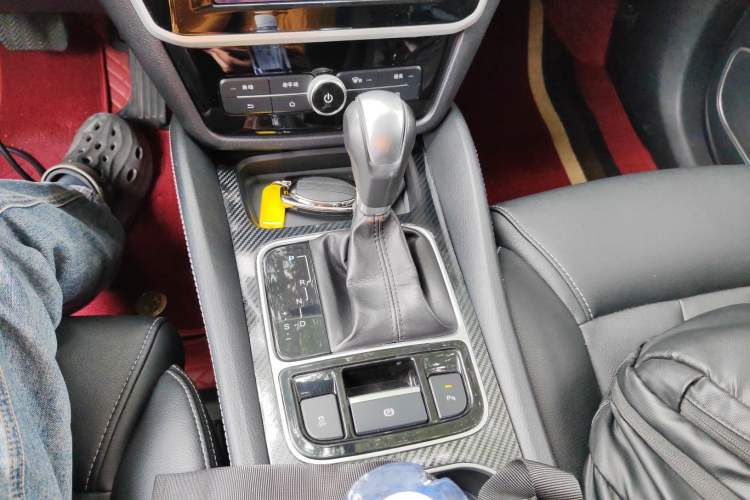 Used BYD Song MAX 2017 1.5T Automatic Smart Connect Elite 7-Seater
