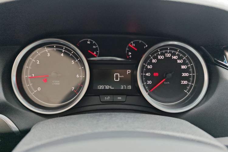 Used Peugeot 408 2015 1.2T Automatic Luxury Edition
