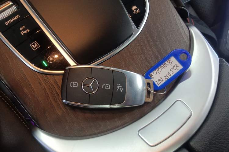 Used Mercedes-Benz GLC 2022 GLC 300 L 4MATIC Dynamic Edition Prestige Model