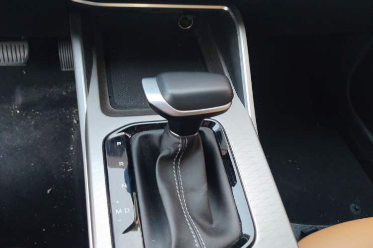 Used Geely Auto Emgrand 2025 4th Generation 1.5L CVT Flagship Version