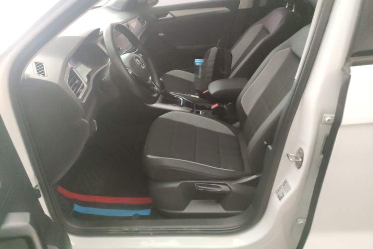 Used Volkswagen T-ROC 2020 230TSI DSG Two-Wheel Drive Advanced Version
