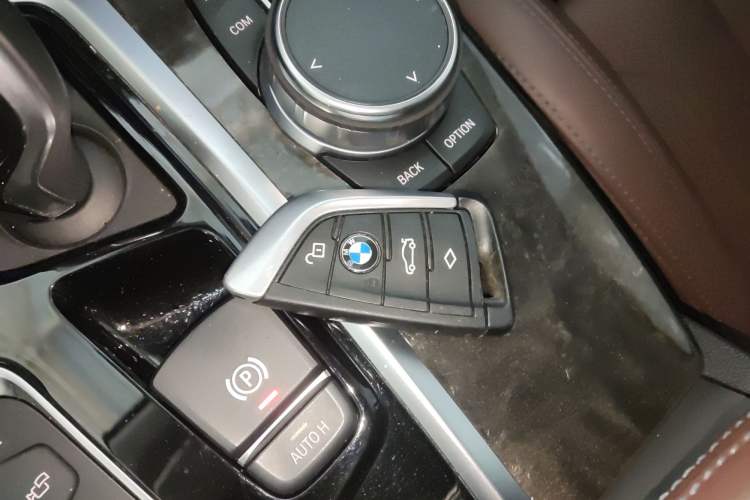 Used BMW X3 2020 xDrive30i Luxury Model with M Sport Package
