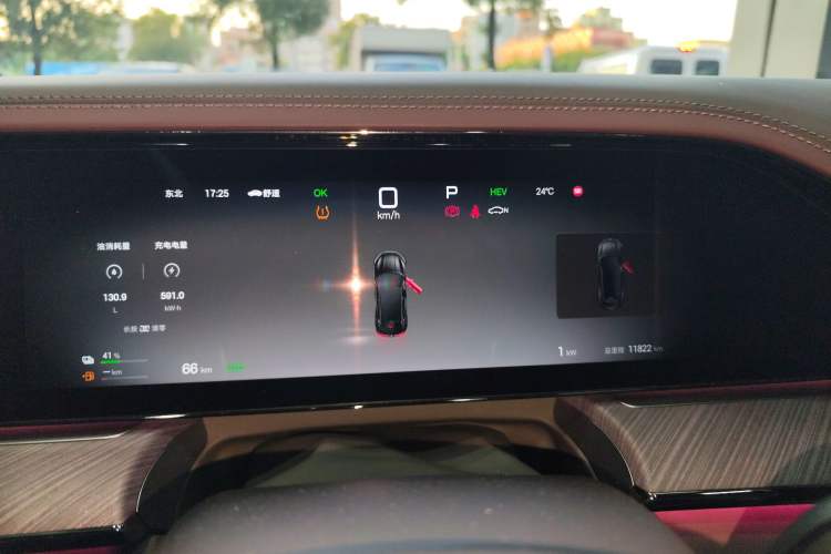 Used Denza Z9GT 2024 1100 4x4 Max First Edition
