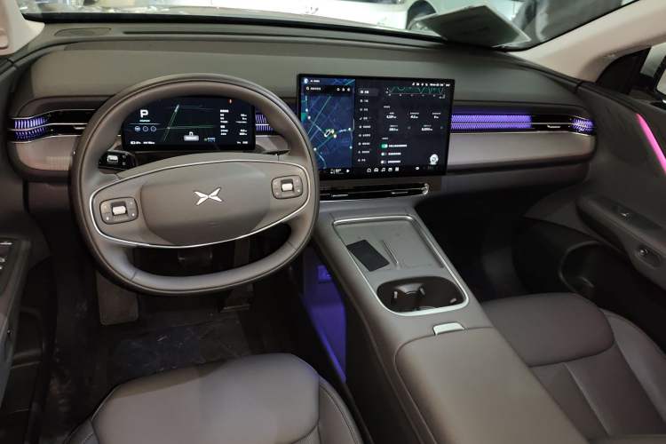 Used XPeng G6 2025 625 Long-Range Max Flagship Edition
