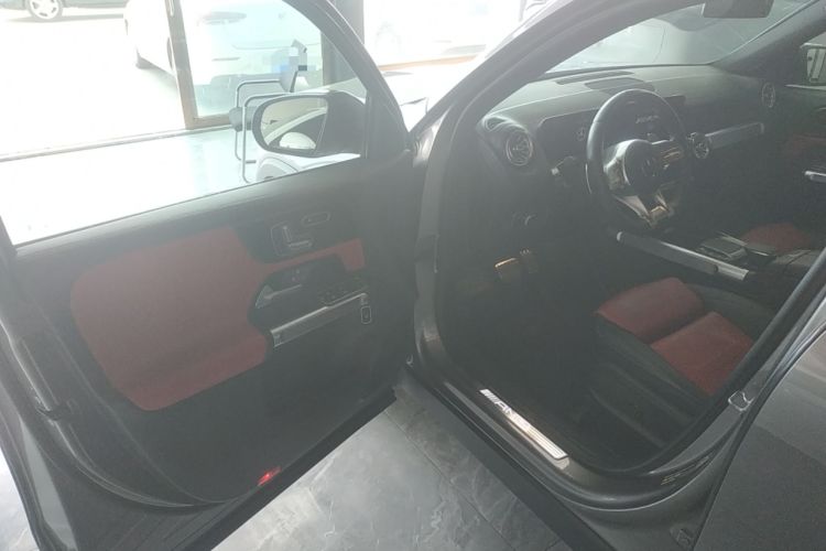 Used Mercedes-Benz GLB AMG 2021 AMG GLB 35 4MATIC
