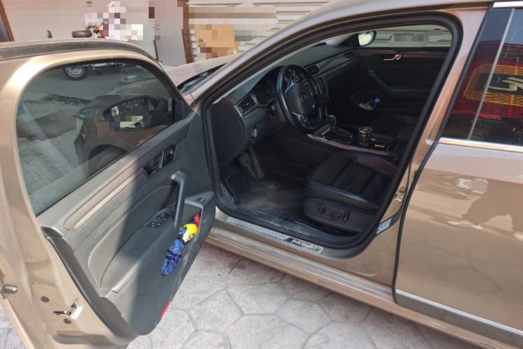 Used Volkswagen Passat 2017 330TSI DSG Luxury Edition
