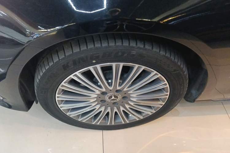 Used Mercedes-Benz E-Class 2022 Revised Version E 300 L Luxury Edition
