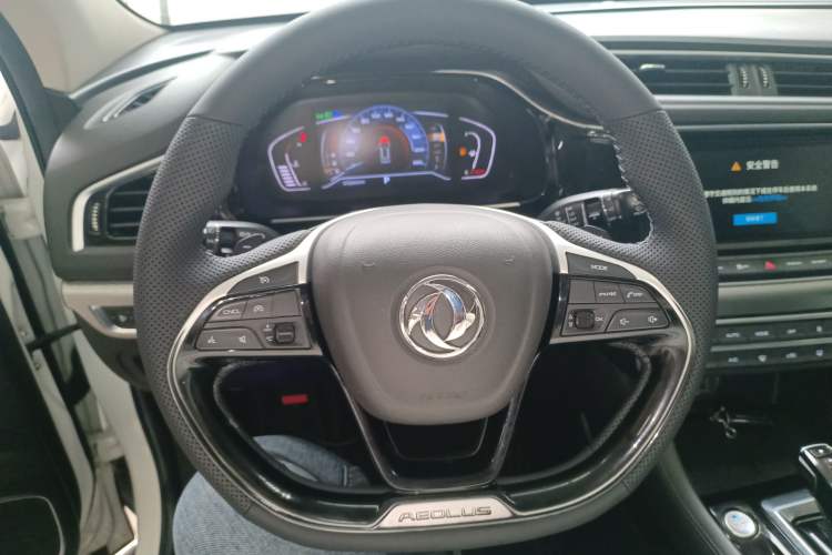 Used Dongfeng Aeolus AX7 2020 1.6T Automatic AI Navigation Model China VI Standard
