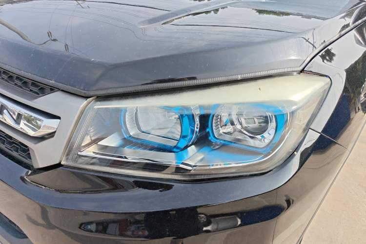 Used Changan CS75 2014 1.8T Automatic Prestige Model China IV Standard
